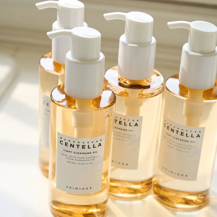 (現貨｜全港免運)SKIN1004-馬達加斯加積雪草 清爽卸妝油 - 200ml Centella Light Cleansing Oil（平行進口產品）